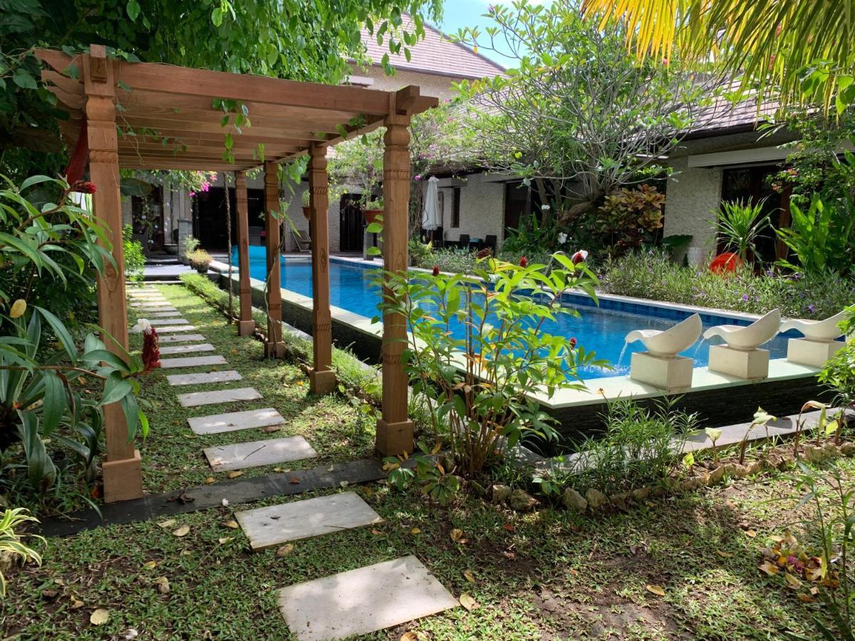 Artoria Dream Villas Bali Nusa Dua  Buitenkant foto